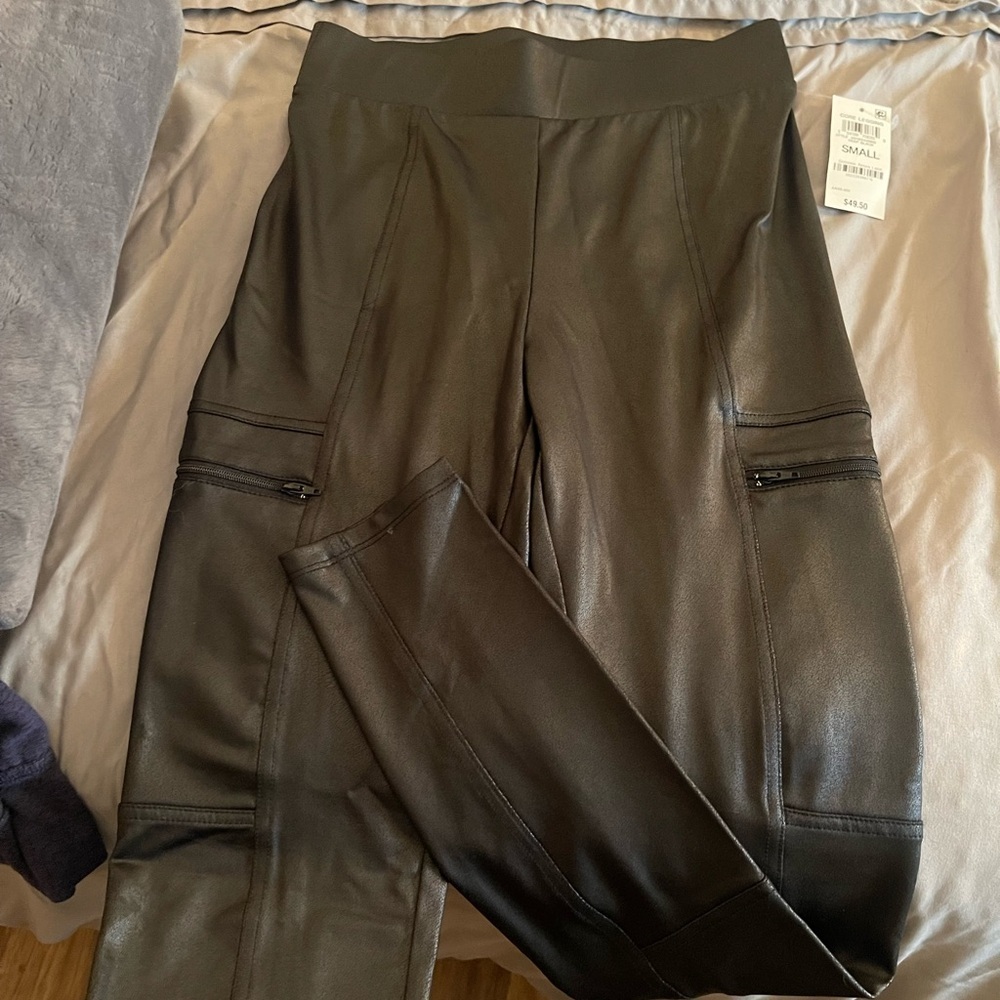 Bar lll faux leather Leggings - Picture 4 of 12